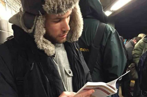 hotdudesreading_front_coultique