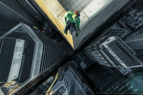 benjamin_von_wong_superheroes_on_skyscrapers_05_coultique